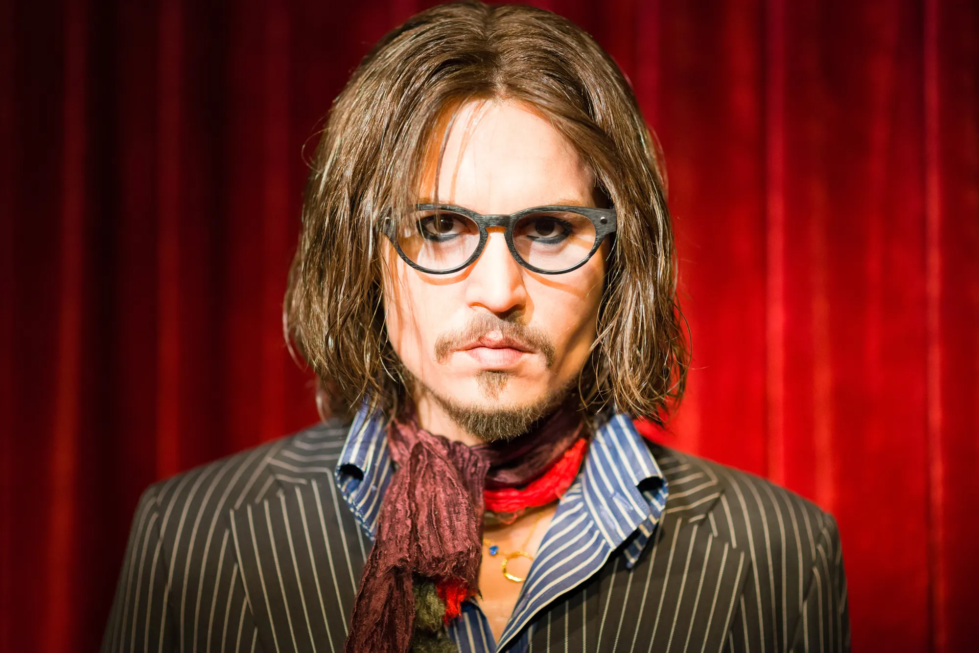 BANGKOK - OCT 21: A waxwork of Johnny Depp on display at Madame Tussauds on Oct 21, 2012 in Bangkok, Thailand. Madame Tussauds' newest branch hosts waxworks of numerous stars and celebrities.