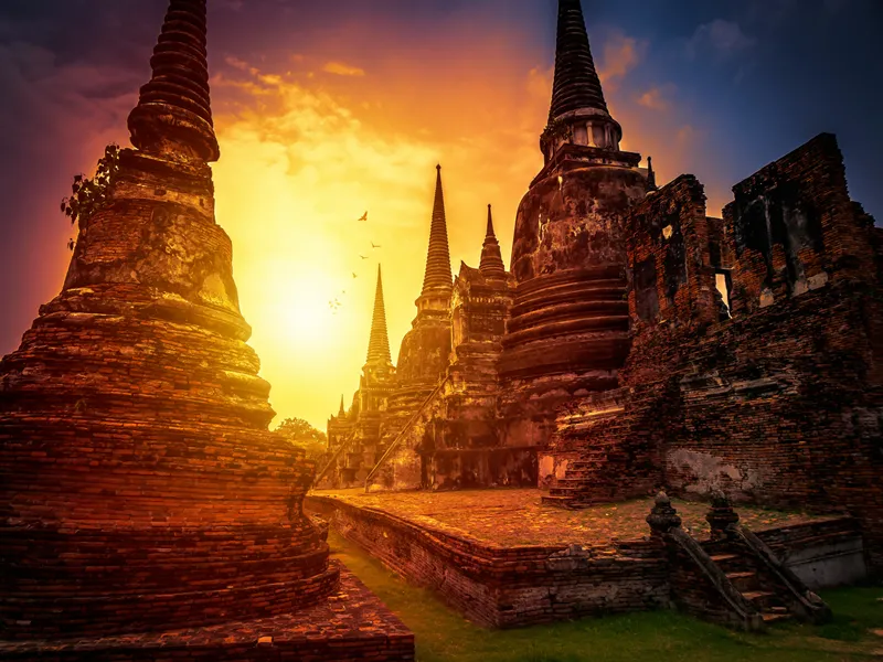 Moment of Ayutthaya Historical Park at Dusk (Bangkok, Thailand)