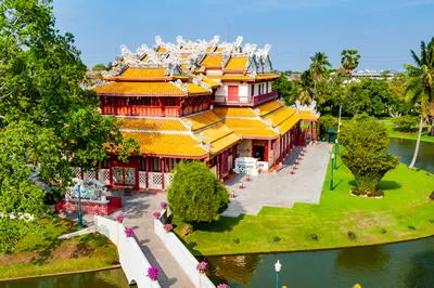 AYUTTHAYA,THAILAND- APRIL 19 : Main gate of Phra Thinang Wehart Chamrun where King Chulalongkorn aim to built on 1889 at Bang Pa-In palace on April 19,2014 in Ayutthaya,Thailand