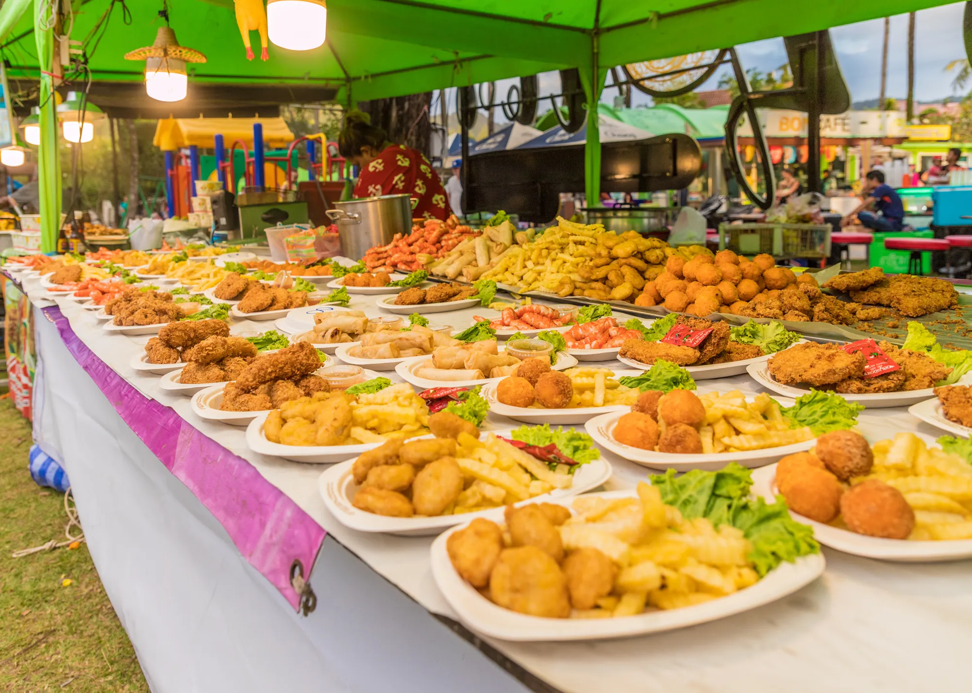 Karon Temple Market