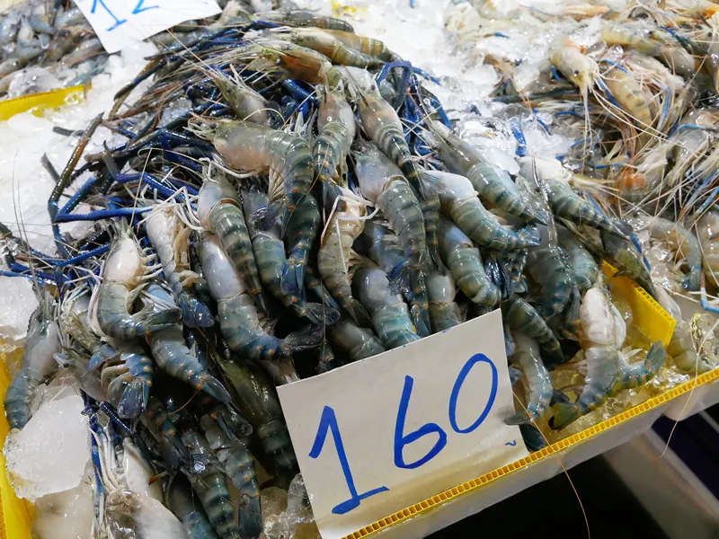 Pak Nam Market Ratchawaram Ratchaworamawihan, Bangkok, Thailand